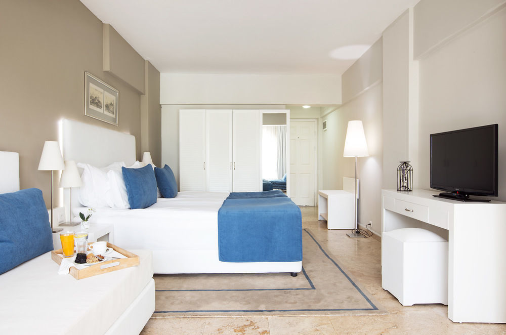 Marti La Perla (Adults Only) Otel İçmeler Dış mekan fotoğraf